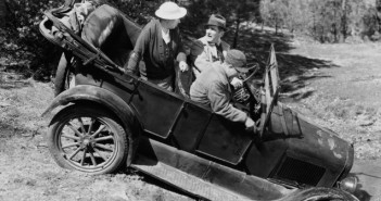 9 Ways for Experienced Investors to Avoid Falling into Real Estate “Ruts” avoid_real_estate_rut